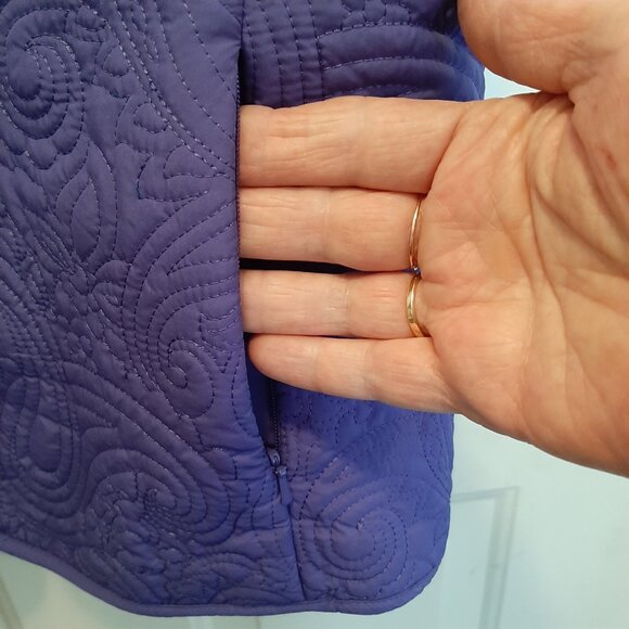 Pendleton Quilted Vest; Zip Front w/Pockets; Royal Blue; Size Large; EUC - Picture 5 of 5